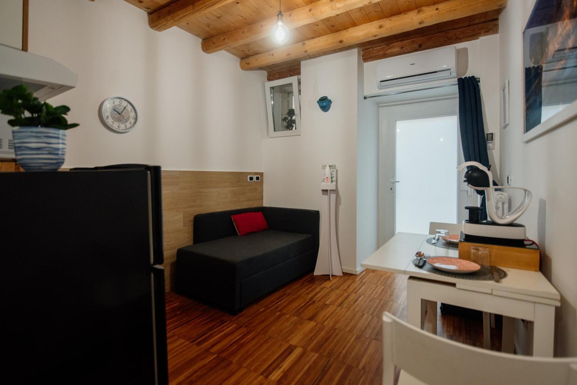 Nell'Antico Borgo B&B Мольфетта Экстерьер фото